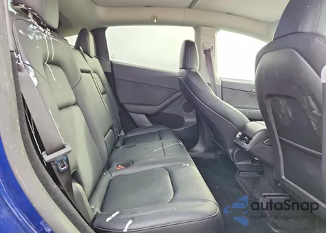 2024 Tesla Model Y from USA, damaged, VIN 7SAYGDEE2RF981833